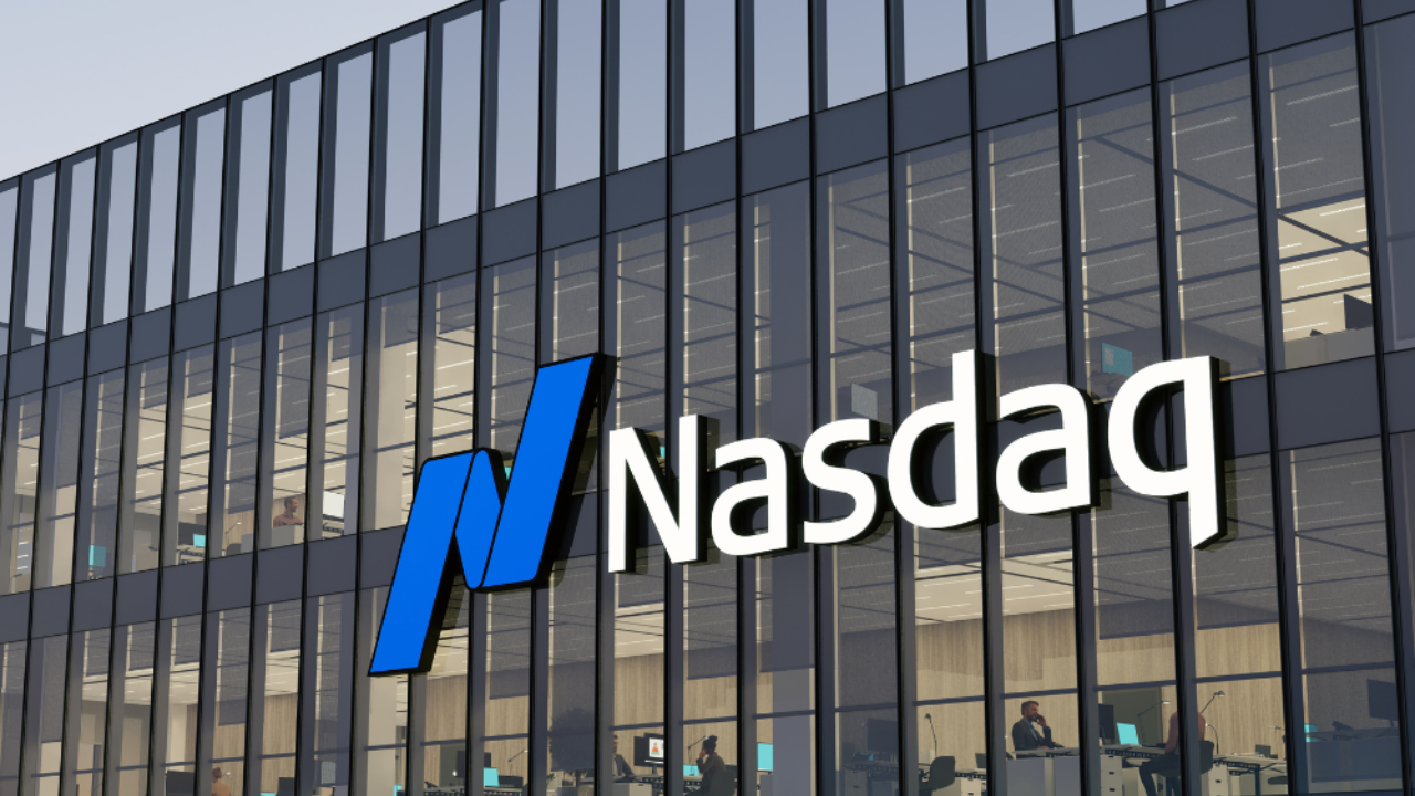  IXIC: Futuros da Nasdaq caem enquanto tensões da guerra entre EUA e Irã se intensificam