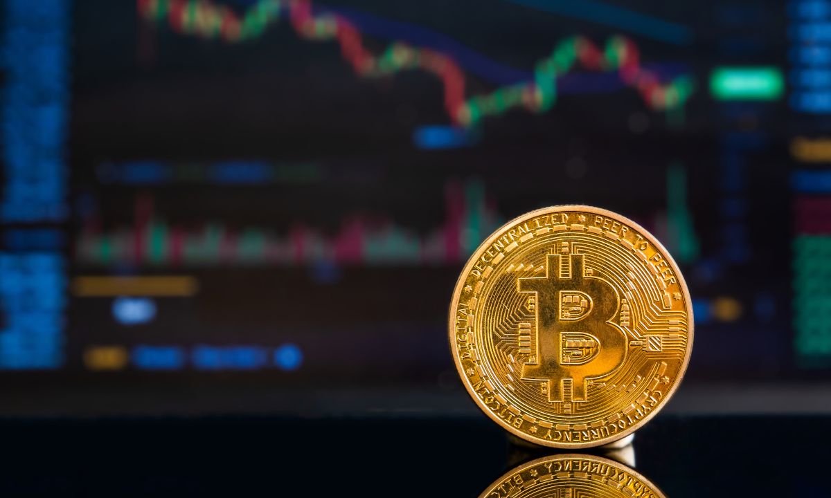 Bitcoin atinge máxima de quatro semanas com esperança de novas conversas sobre o Irã