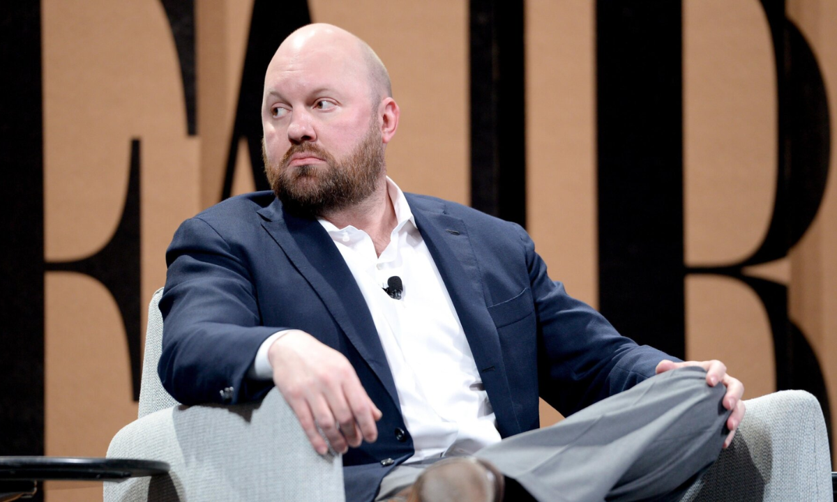 Marc Andreessen diz que o medo de perda de empregos com IA é “falso” e aposta em um boom massivo do trabalho