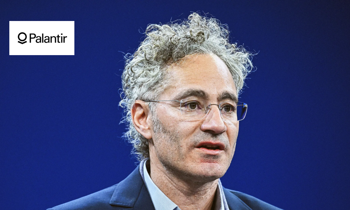 Palantir tem sua pior semana em um ano, mas Cathie Wood compra enquanto Trump declara apoio