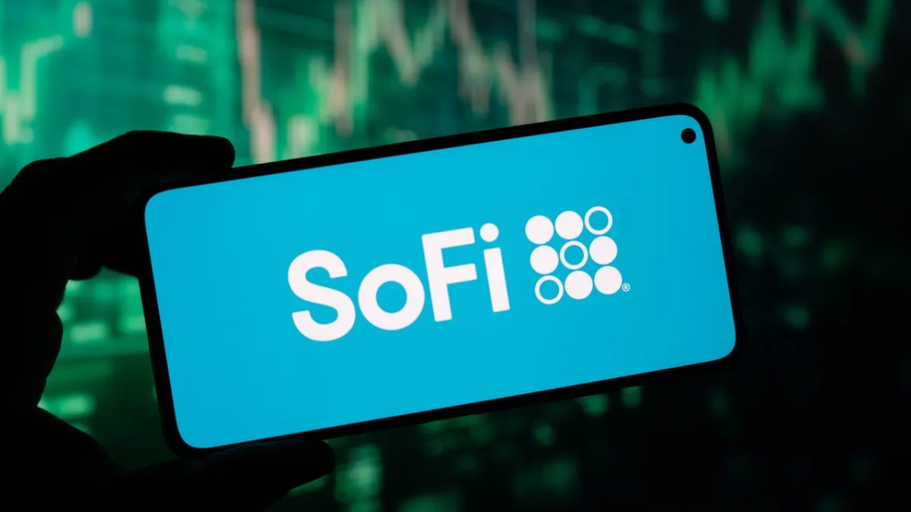  SoFi adiciona depósitos em XRP, mas falta de saques para carteiras externas gera críticas