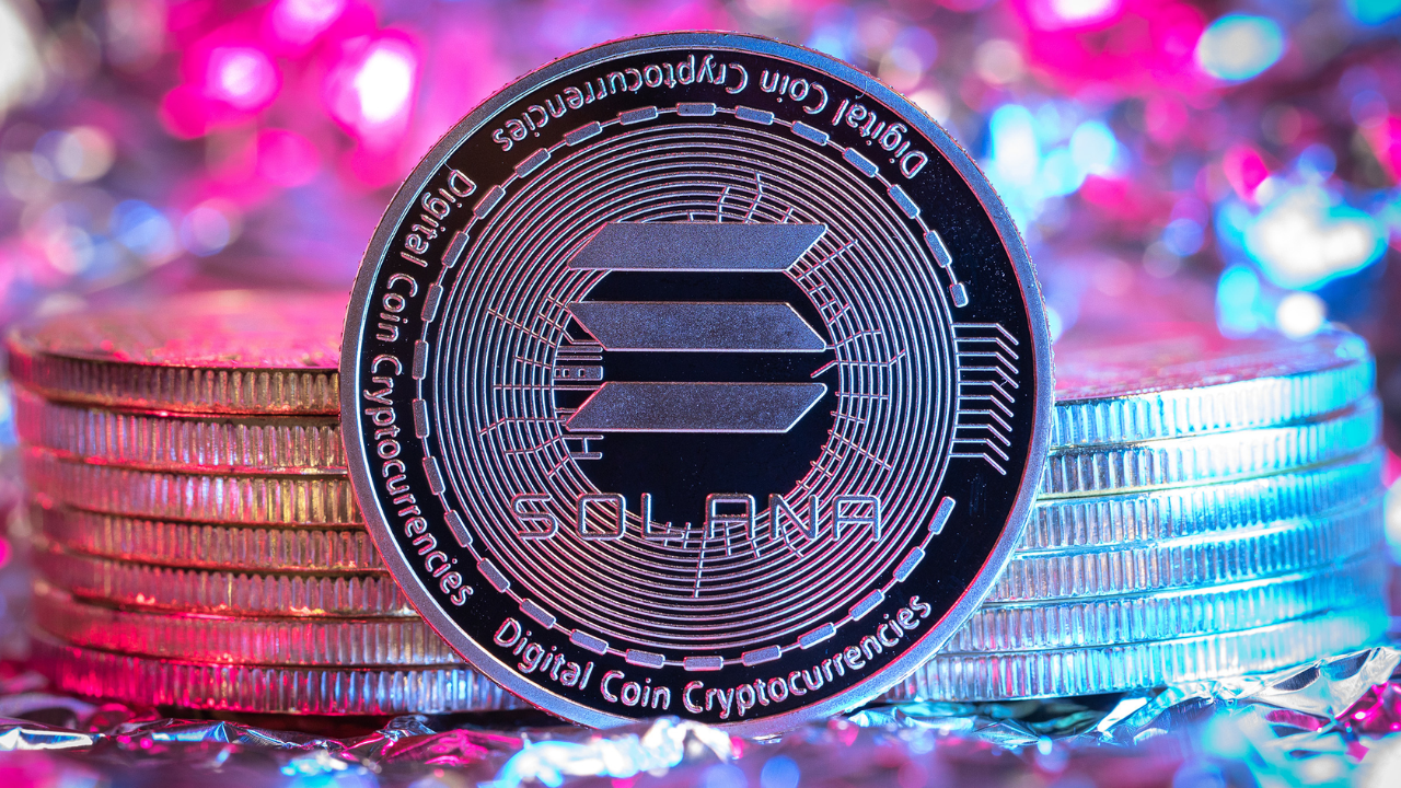  Solana pode romper US$ 100 enquanto o bitcoin se aproxima de US$ 74 mil no rali cripto?