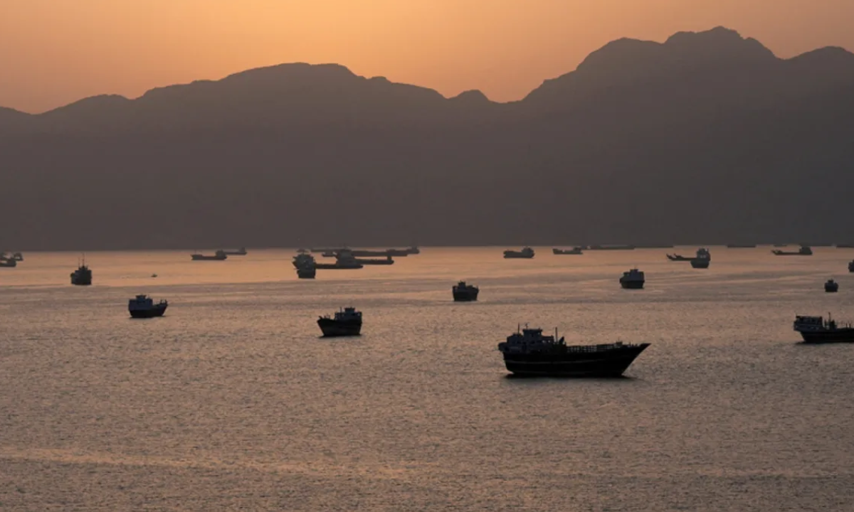 Acordo Irã-EUA coloca Hormuz no centro do petróleo e dos mercados