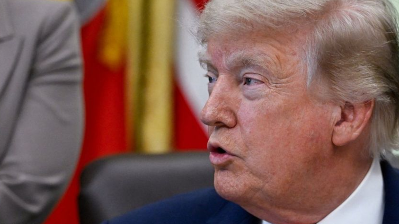  EUA e Irã fecham acordo e Trump anuncia reabertura do Estreito de Hormuz