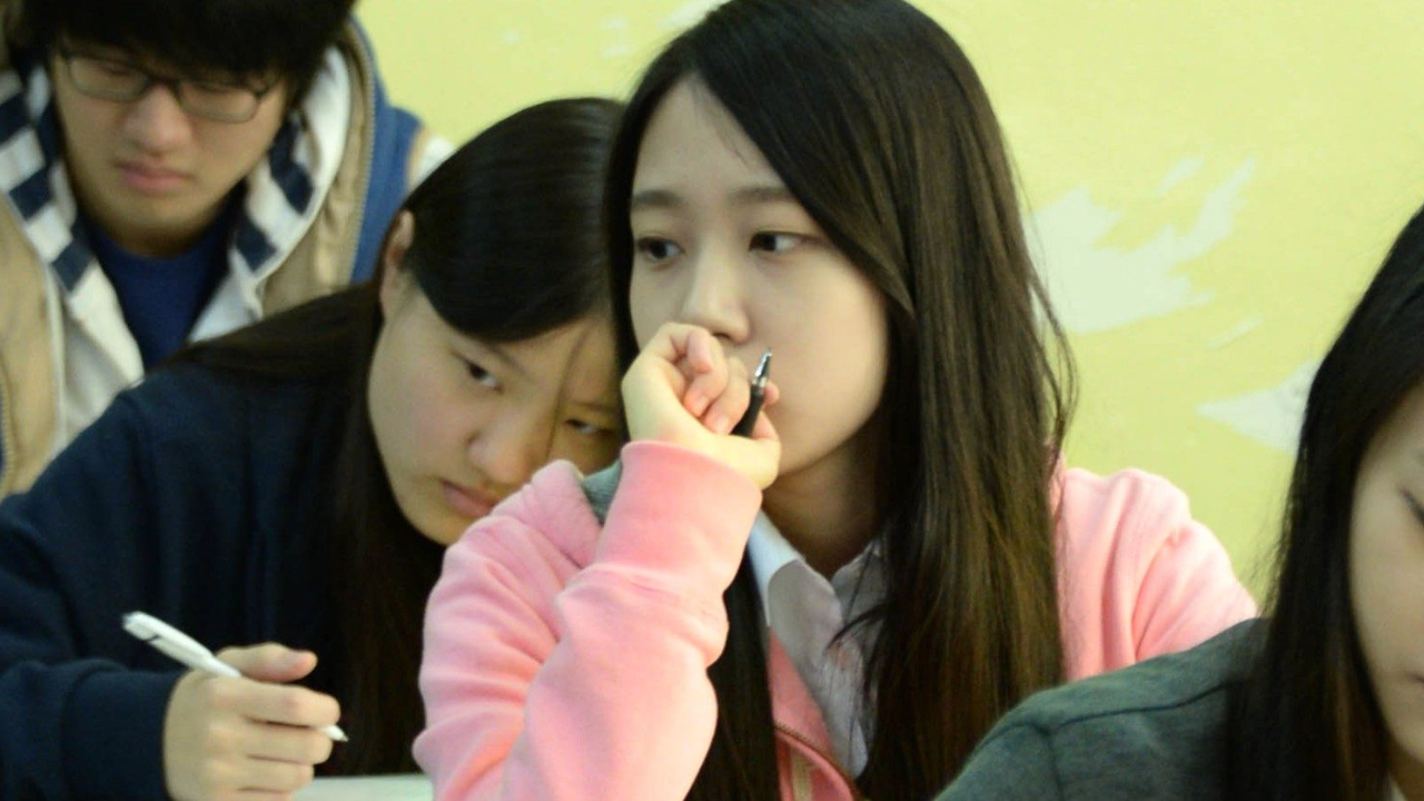  Desemprego de graduados universitários atinge máxima de cinco anos na Coreia do Sul