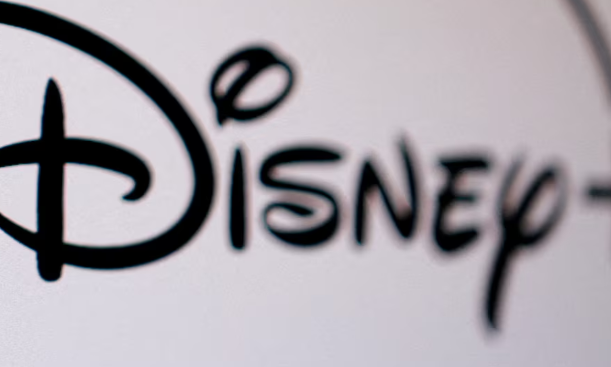 Disney+ e Hulu adicionam seis podcasts em vídeo em acordo com a iHeartMedia