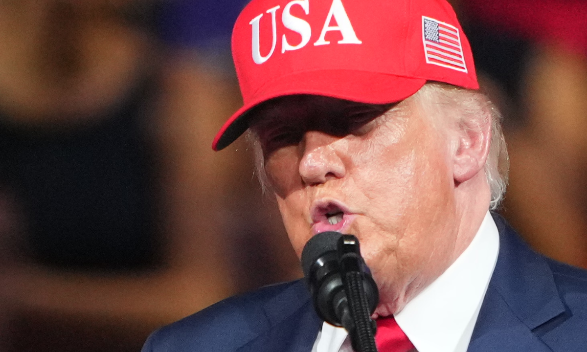 Canadá se aproxima da União Europeia enquanto Trump ameaça retaliar com novas tarifas